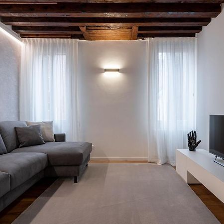 Sant'Angelo Apartment By Wonderful Italy 베니스 외부 사진