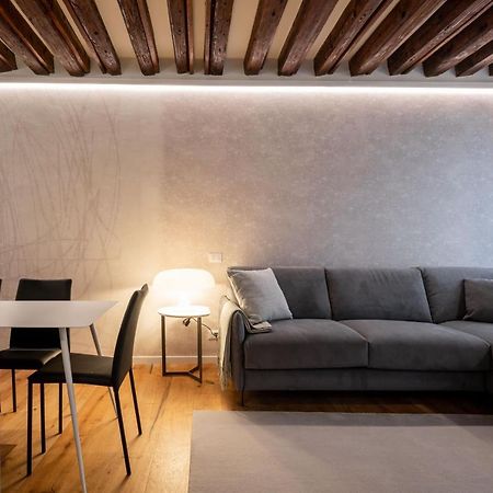 Sant'Angelo Apartment By Wonderful Italy 베니스 외부 사진