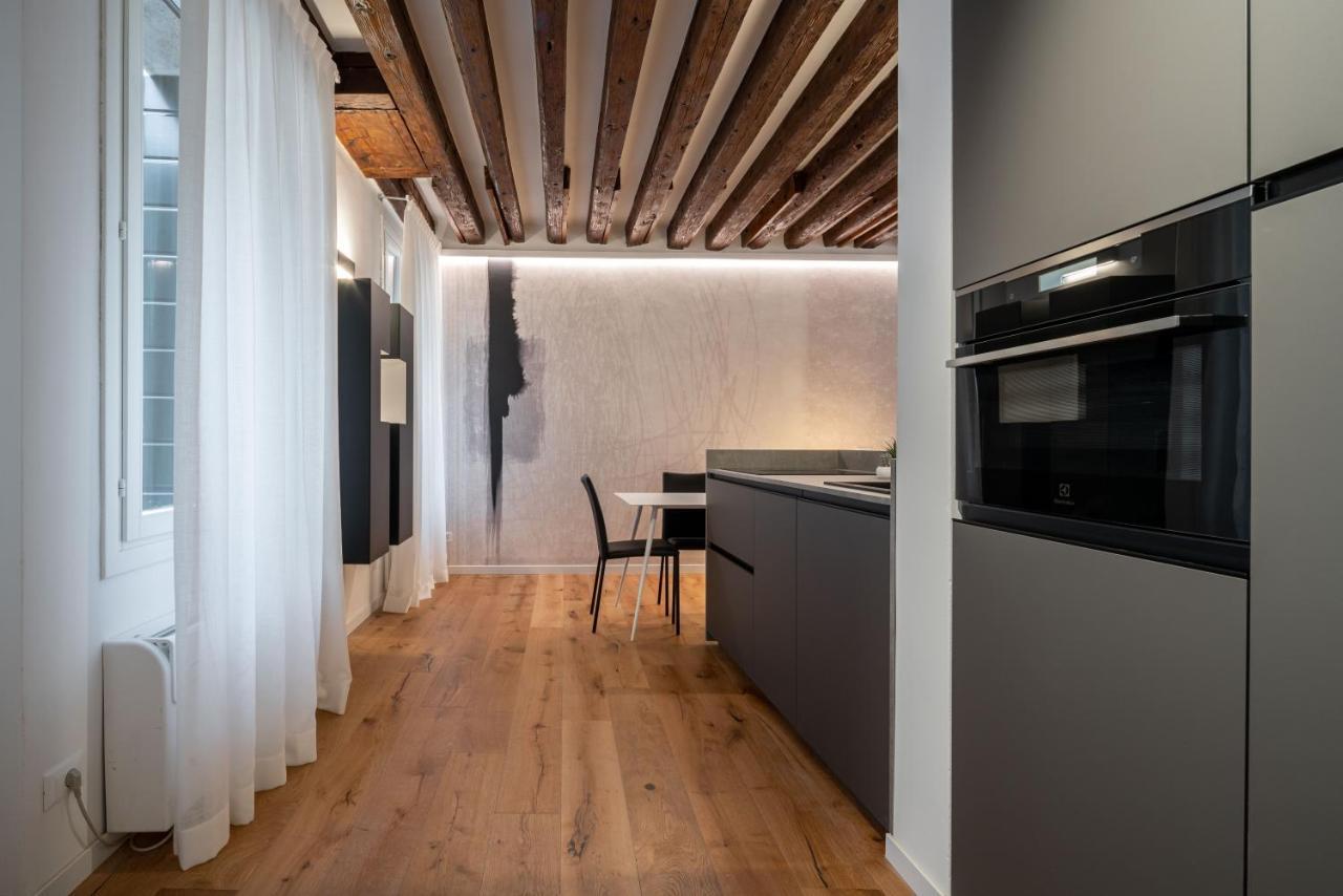 Sant'Angelo Apartment By Wonderful Italy 베니스 외부 사진
