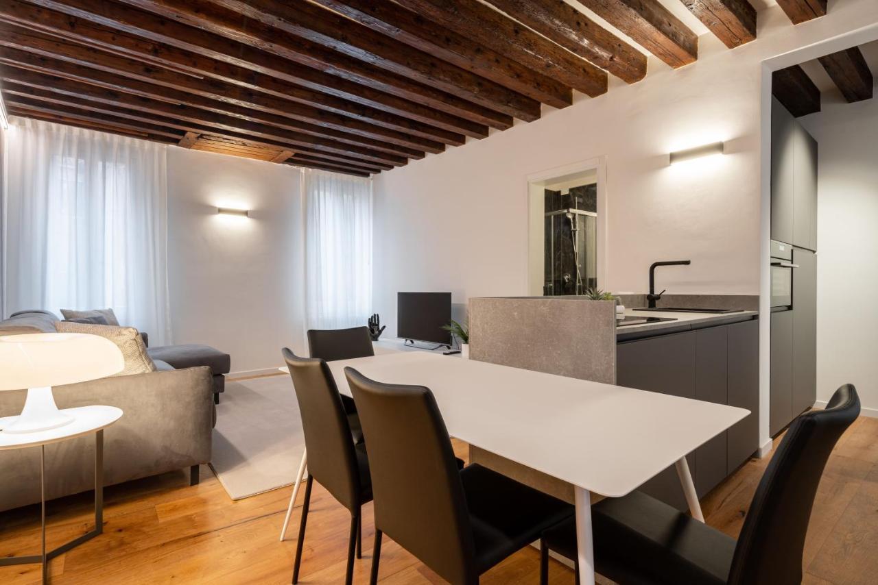 Sant'Angelo Apartment By Wonderful Italy 베니스 외부 사진