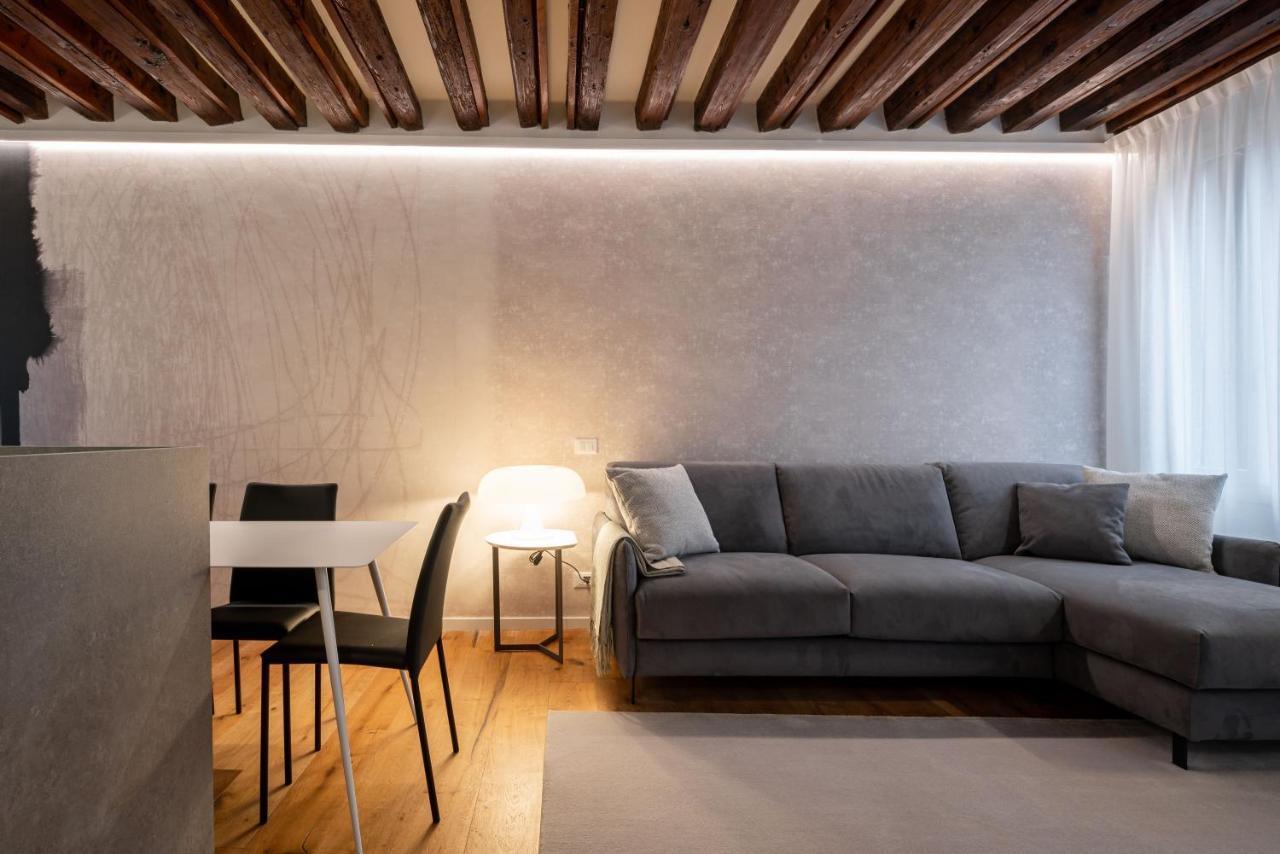 Sant'Angelo Apartment By Wonderful Italy 베니스 외부 사진