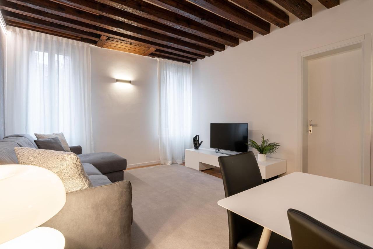 Sant'Angelo Apartment By Wonderful Italy 베니스 외부 사진